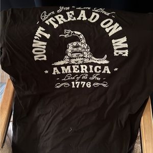 9 Line men’s shirt  like new condition size xl